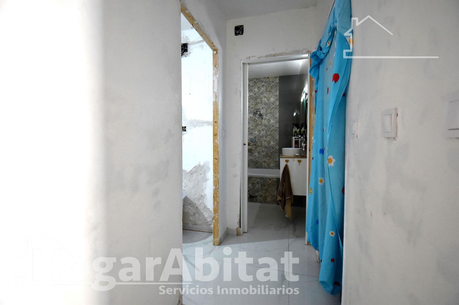 Piso de 3 habitaciones en Gandia en venta - 150.000 € (Ref: 10177279)