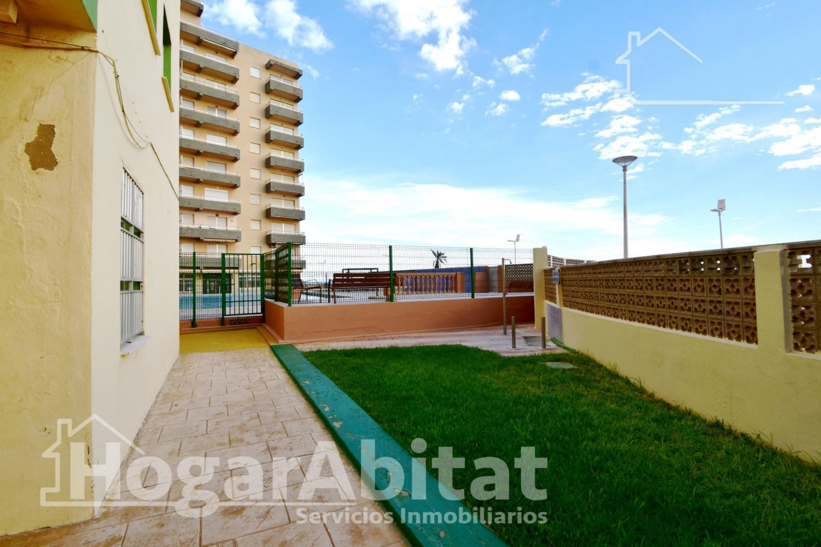 2 bedroom Flat for sale in Mareny de Barraquetes with pool garage - € 195,000 (Ref: 10177283)