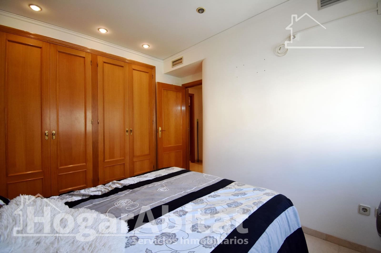 Piso de 3 habitaciones en Bellreguard en venta con garaje - 160.000 € (Ref: 10180699)