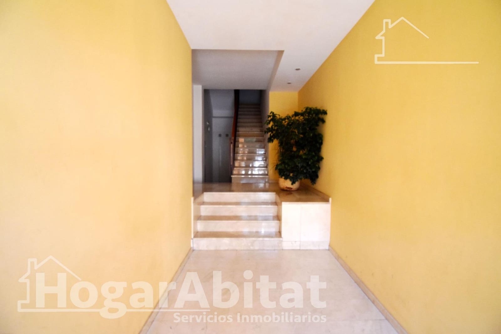 Piso de 3 habitaciones en Bellreguard en venta con garaje - 160.000 € (Ref: 10180699)