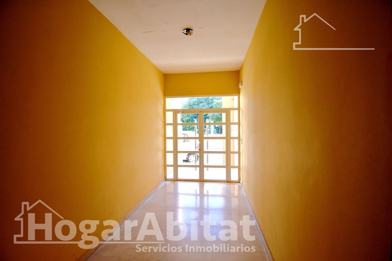 Piso de 3 habitaciones en Bellreguard en venta con garaje - 160.000 € (Ref: 10180699)