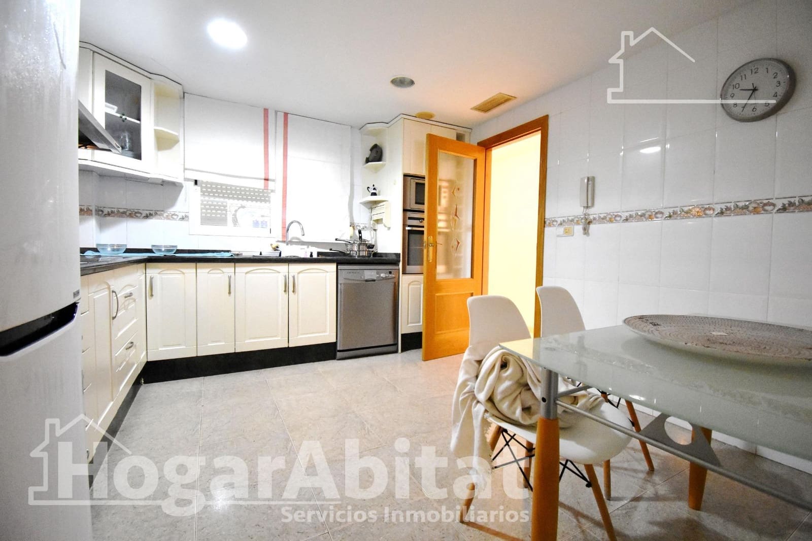 Piso de 3 habitaciones en Bellreguard en venta con garaje - 160.000 € (Ref: 10180699)