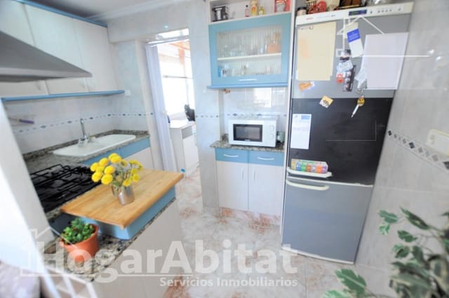 Piso de 3 habitaciones en Manises en venta - 150.000 € (Ref: 10180702)