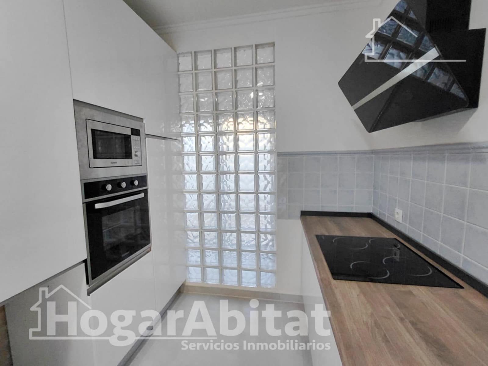 3 sypialnia Willa na sprzedaż w Lliria z basenem garażem - 280 000 € (Ref: 10180708)
