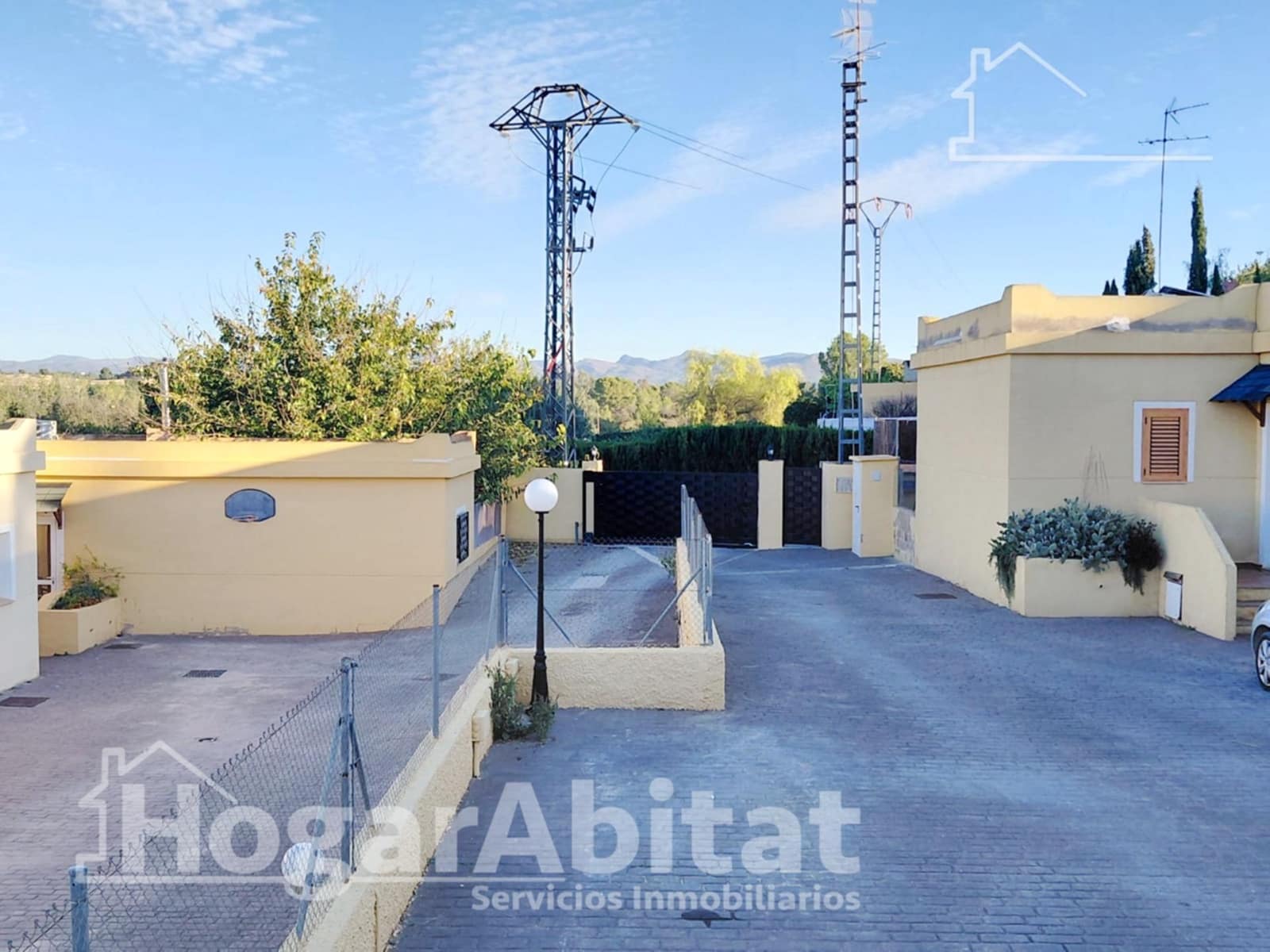 3 sypialnia Willa na sprzedaż w Lliria z basenem garażem - 280 000 € (Ref: 10180708)