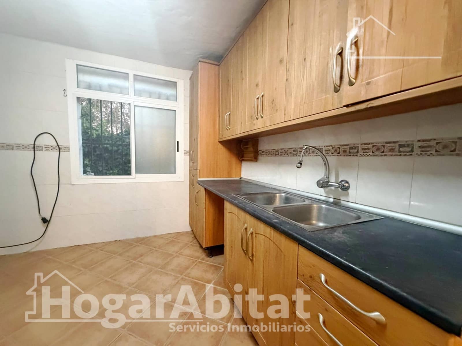 4 slaapkamer Villa te koop in Cheste met garage - € 162.419 (Ref: 10180711)
