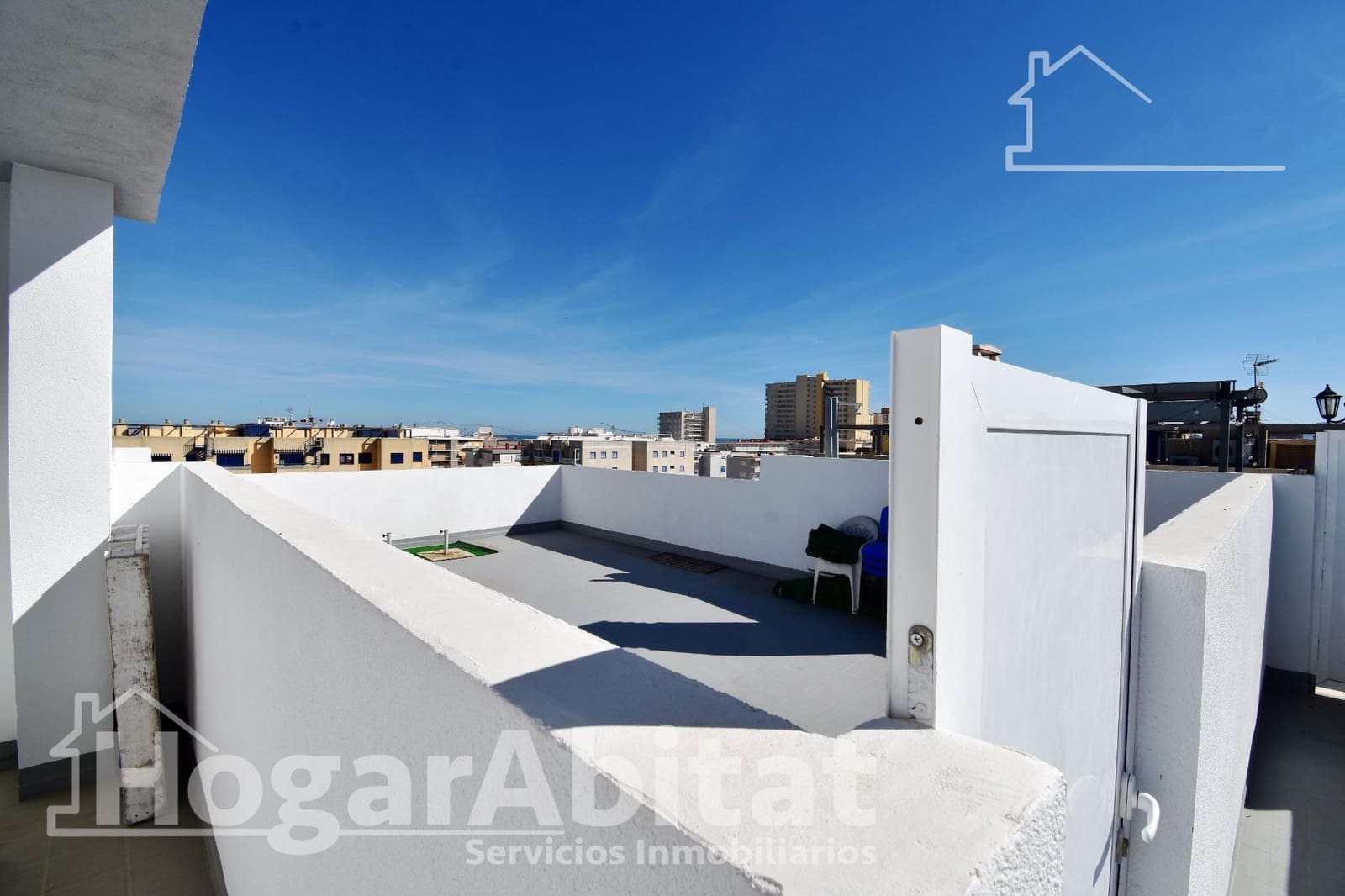 2 bedroom Penthouse for sale in Bellreguard with pool garage - € 180,000 (Ref: 10182996)