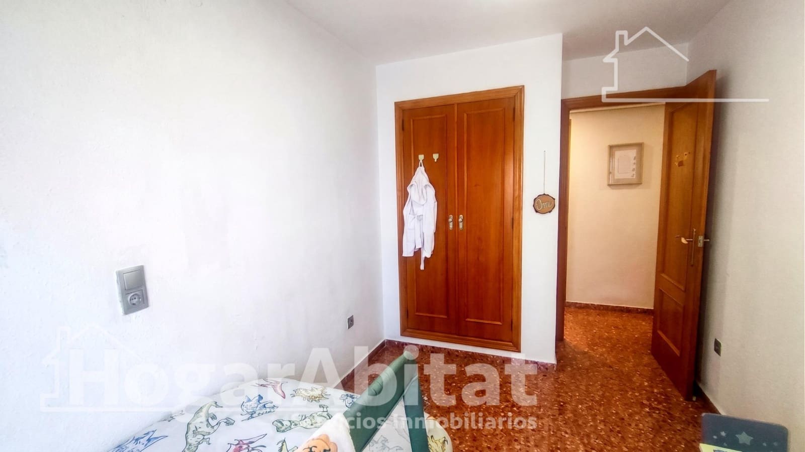 4 bedroom Flat for sale in Alzira - € 153,000 (Ref: 10182998)