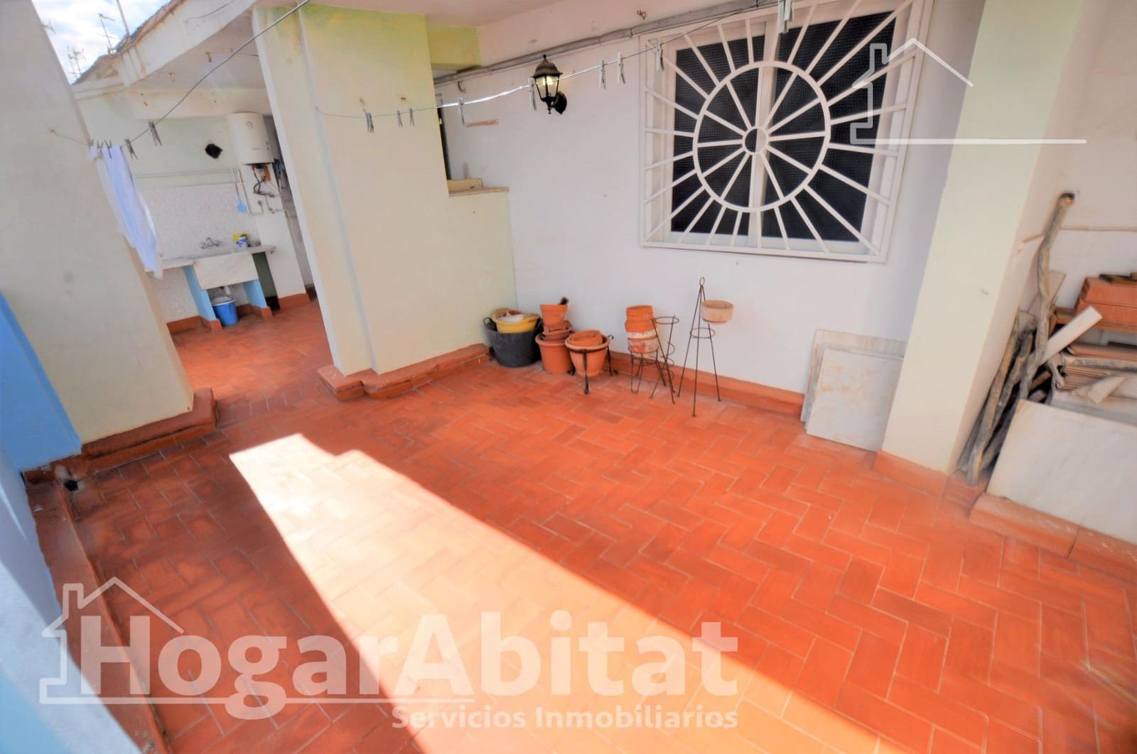 2 bedroom Penthouse for sale in Valencia city - € 168,000 (Ref: 10183003)