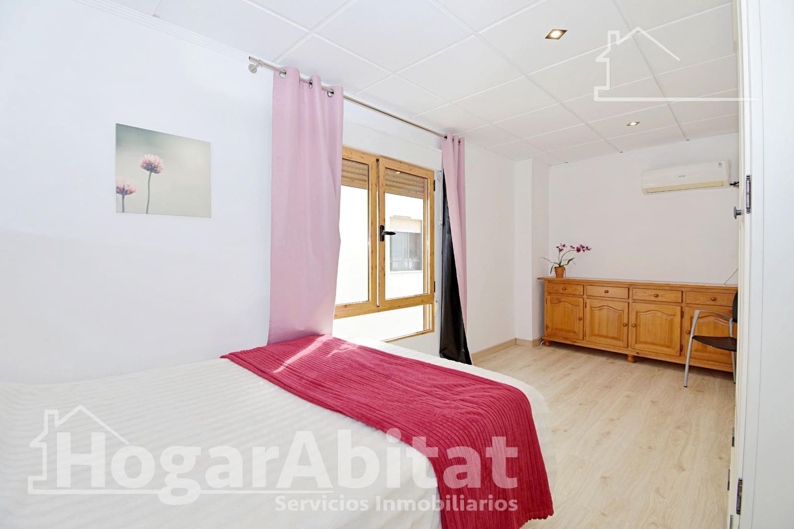 2 makuuhuone Kattohuoneisto myytävänä paikassa Oliva - 128 900 € (Ref: 10183004)