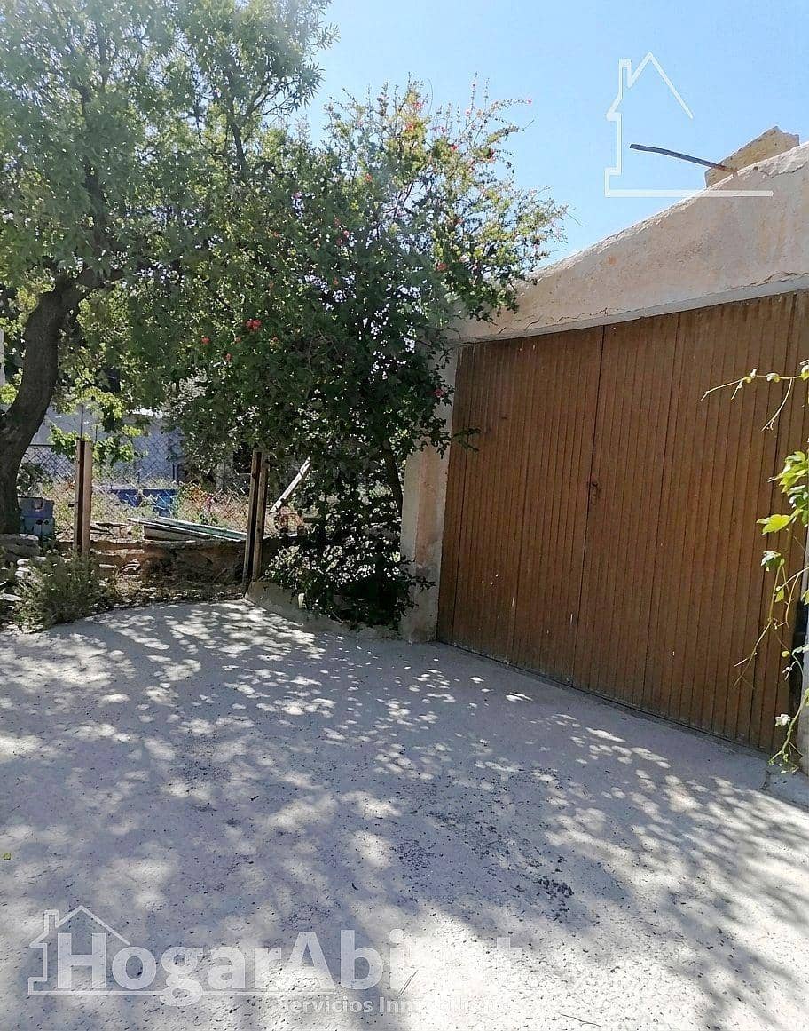 5 bedroom Villa for sale in Oria with garage - € 130,000 (Ref: 10183007)