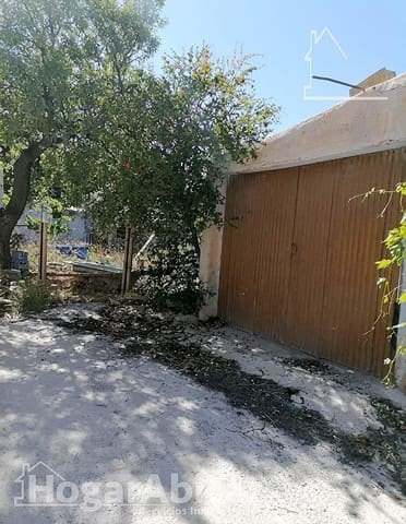5 bedroom Villa for sale in Oria with garage - € 130,000 (Ref: 10183007)