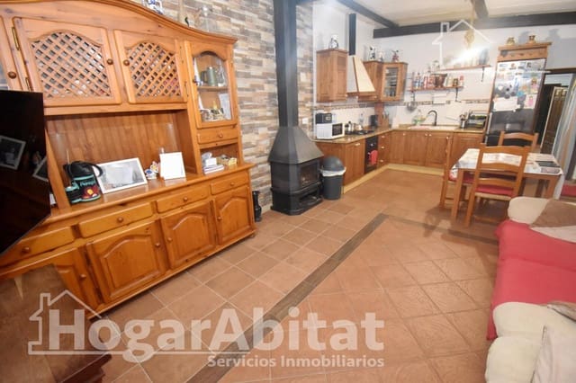 4 quarto Moradia para venda em Vila-real com piscina garagem - 280 000 € (Ref: 10185019)