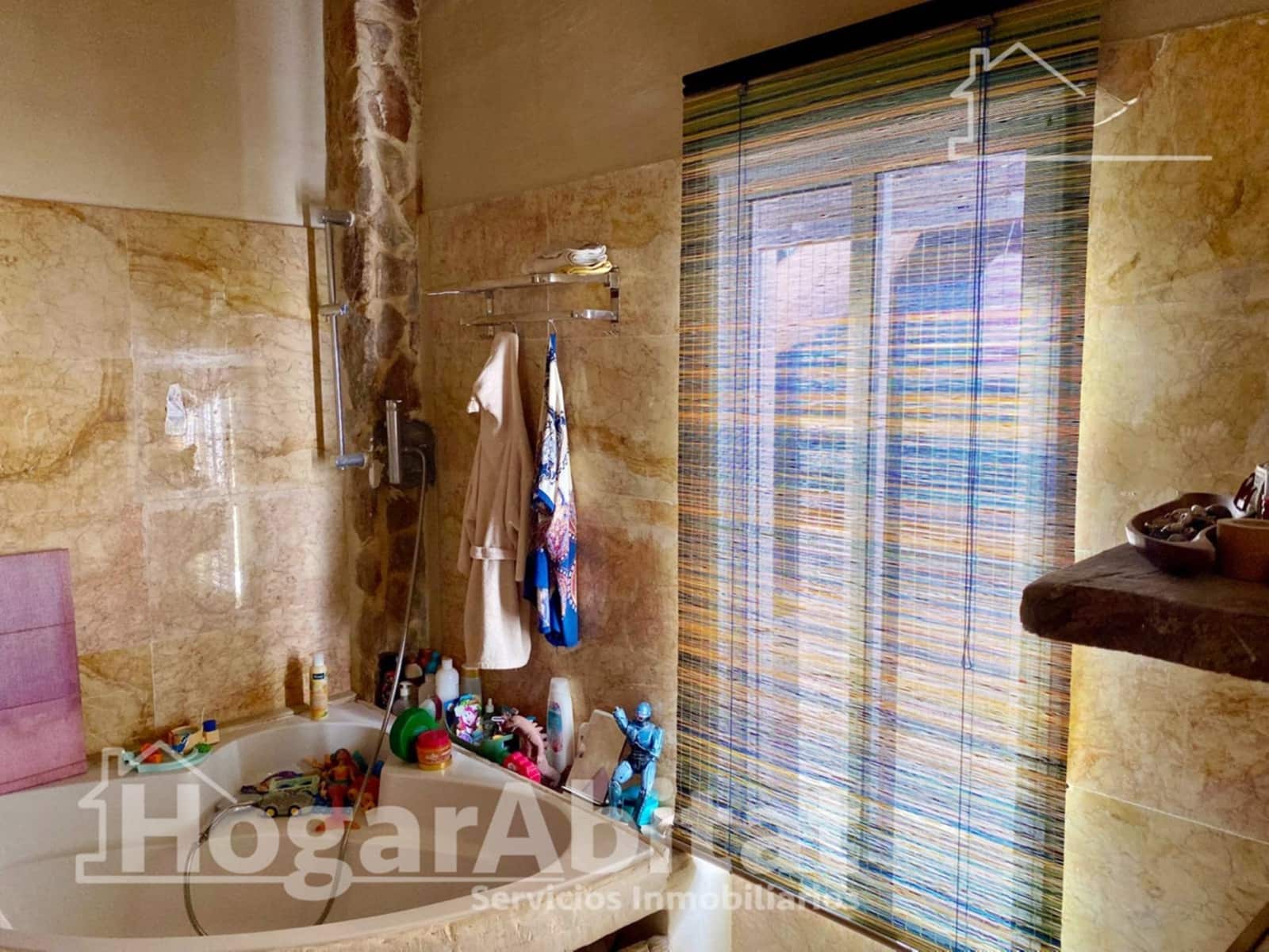 2 chambre Villa/Maison à vendre à Montserrat avec piscine garage - 195 000 € (Ref: 10185025)
