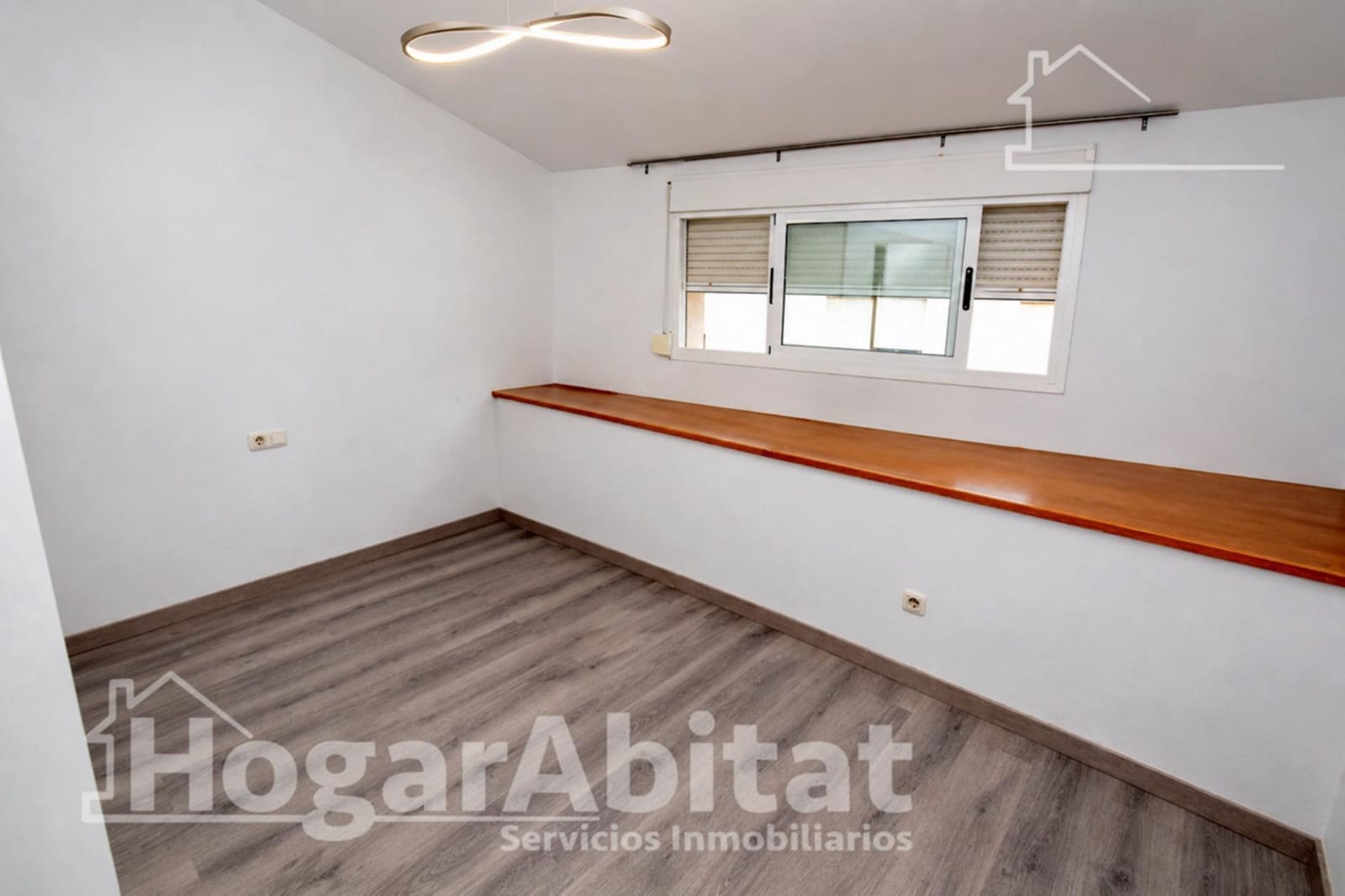 4 soverom Penthouse til salgs i Castello de la Plana med garasje - € 274 900 (Ref: 10185026)