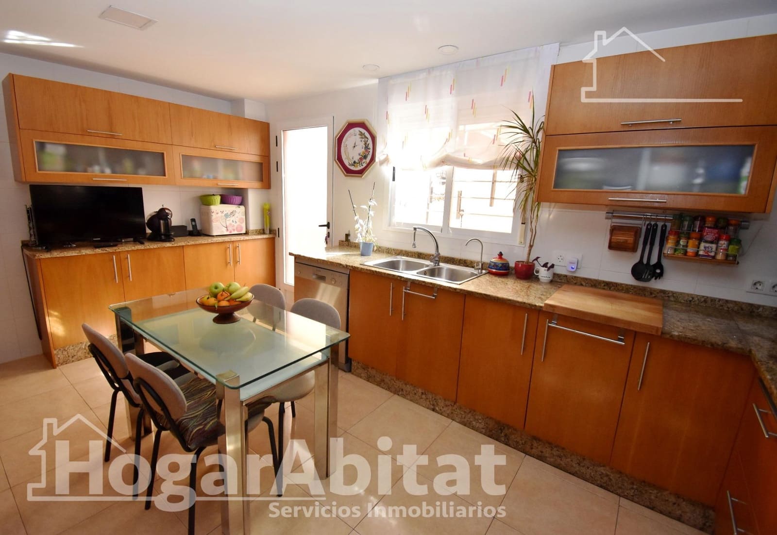 4 soverom Kjedet enebolig til salgs i Burriana / Borriana med garasje - € 359 000 (Ref: 10185028)