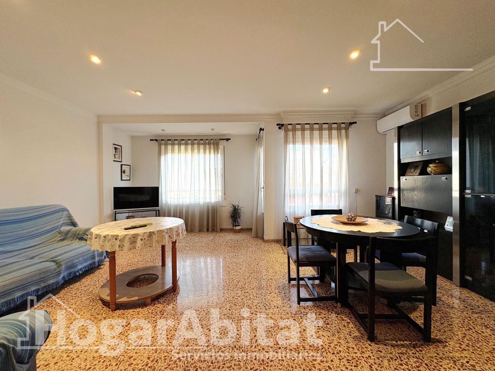 3 bedroom Flat for sale in Simat de la Valldigna - € 90,000 (Ref: 10185029)