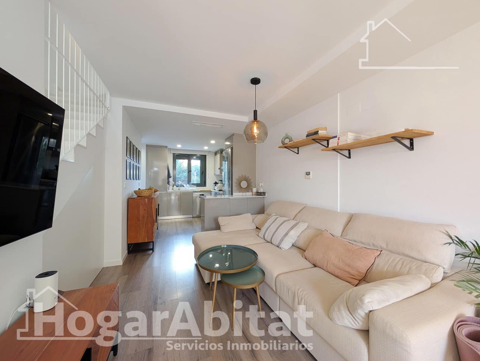 3 slaapkamer Rijtjeshuis te koop in Santa Pola met zwembad garage - € 349.000 (Ref: 10187175)