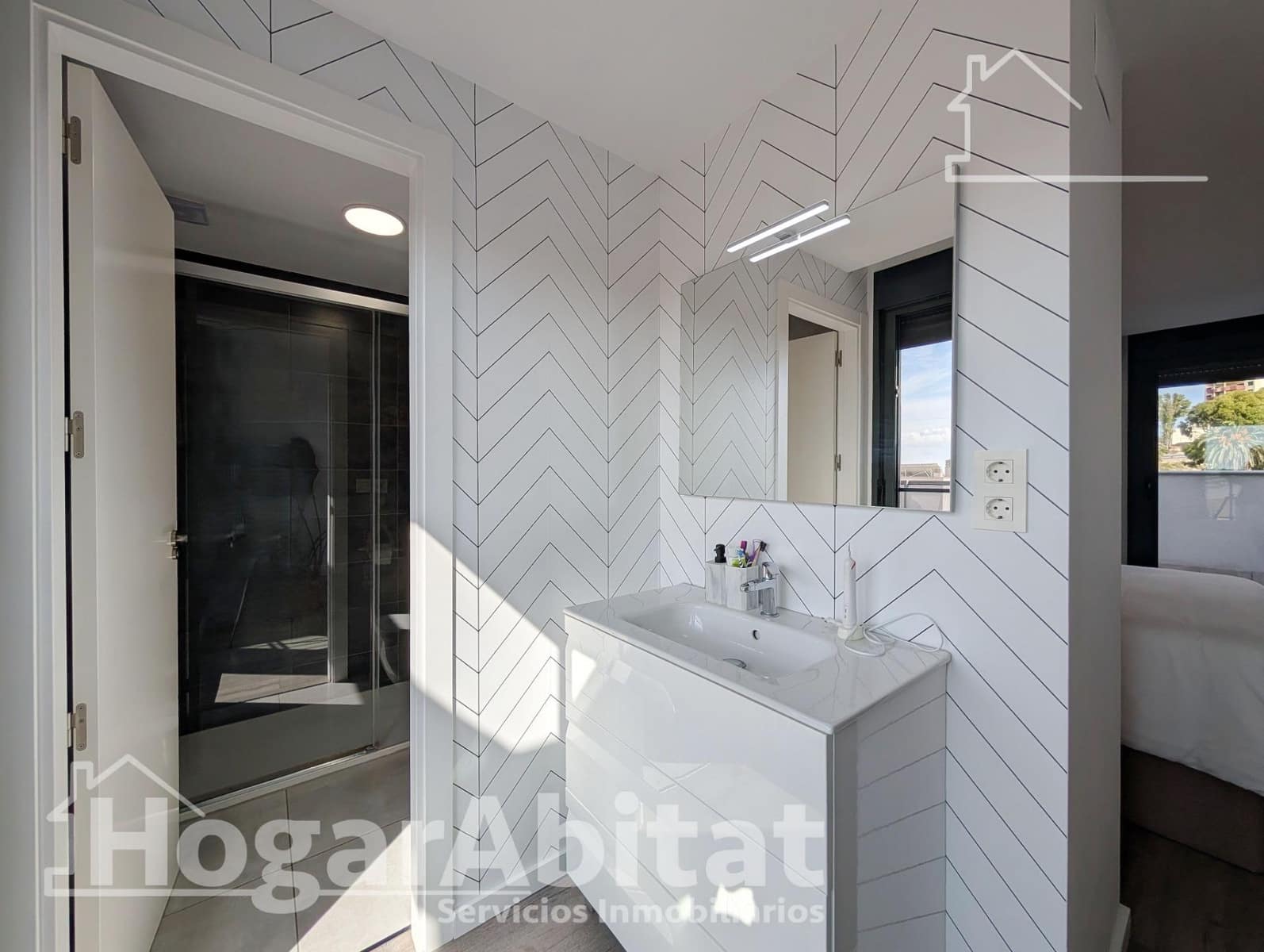3 slaapkamer Rijtjeshuis te koop in Santa Pola met zwembad garage - € 349.000 (Ref: 10187175)