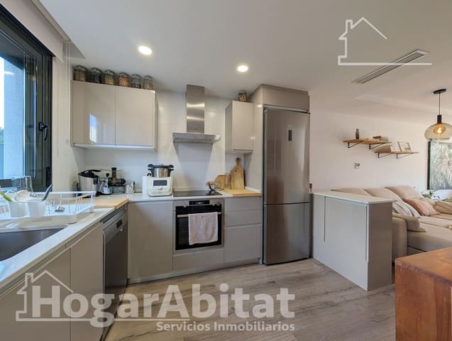 3 slaapkamer Rijtjeshuis te koop in Santa Pola met zwembad garage - € 349.000 (Ref: 10187175)