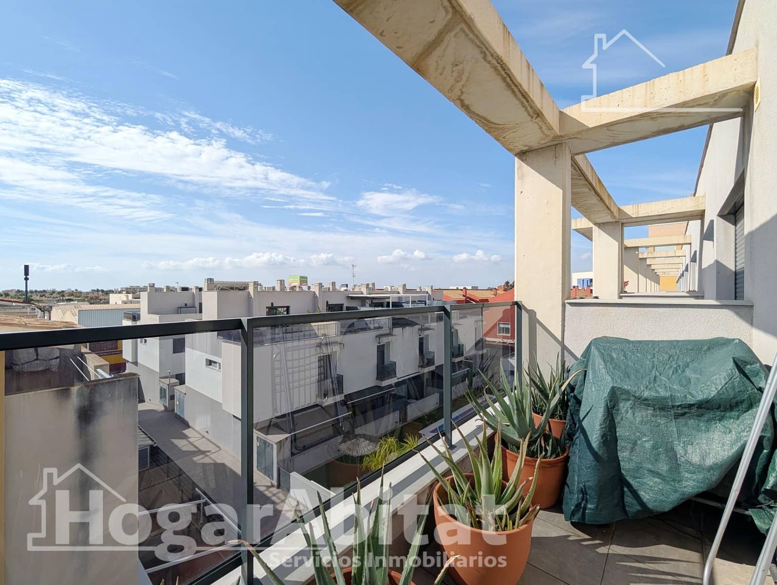 3 slaapkamer Rijtjeshuis te koop in Santa Pola met zwembad garage - € 349.000 (Ref: 10187175)