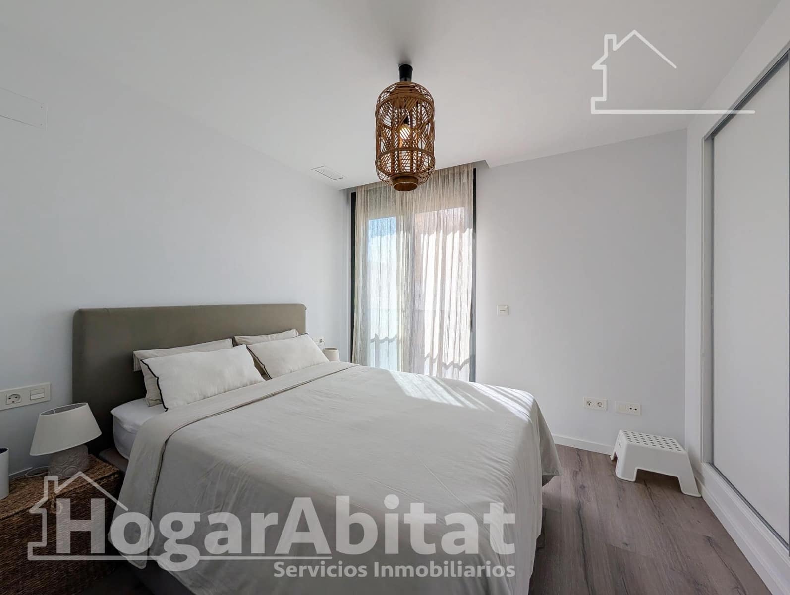 3 slaapkamer Rijtjeshuis te koop in Santa Pola met zwembad garage - € 349.000 (Ref: 10187175)