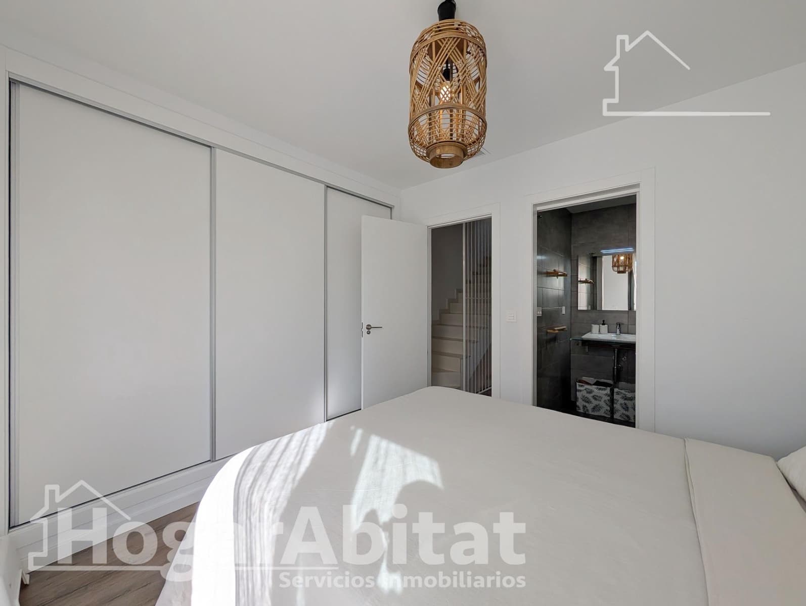 3 slaapkamer Rijtjeshuis te koop in Santa Pola met zwembad garage - € 349.000 (Ref: 10187175)