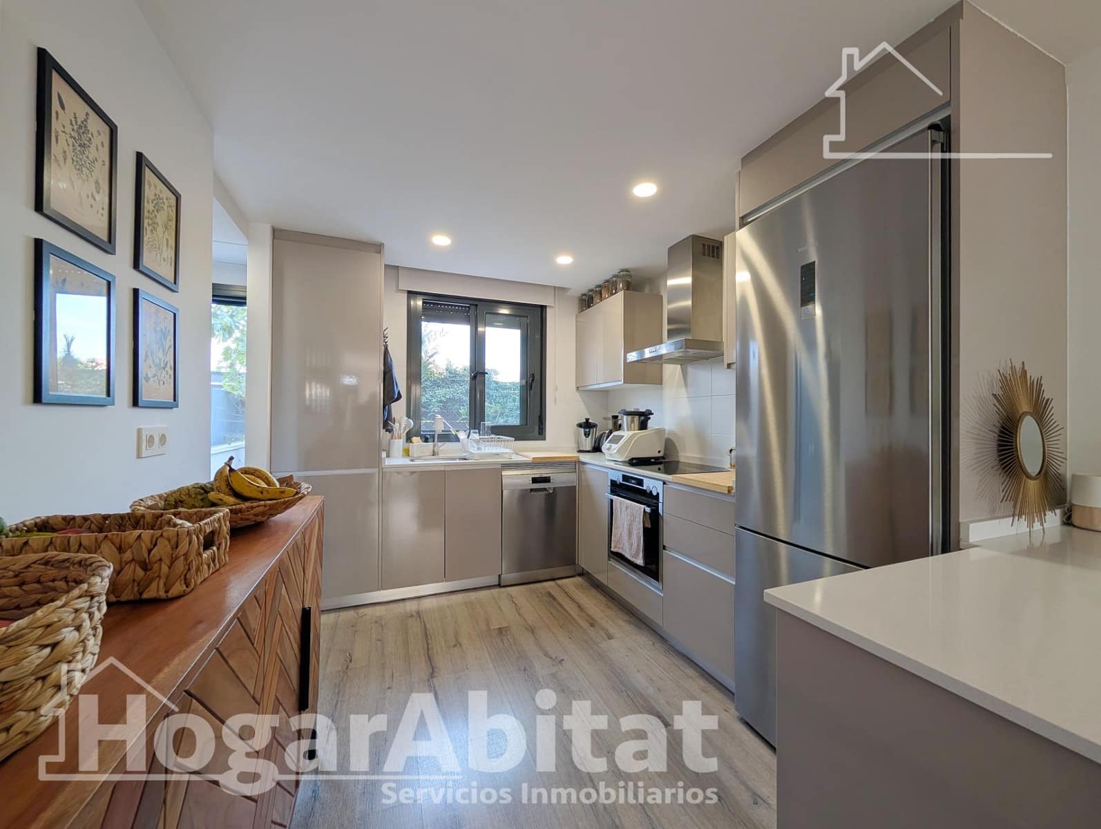 3 slaapkamer Rijtjeshuis te koop in Santa Pola met zwembad garage - € 349.000 (Ref: 10187175)