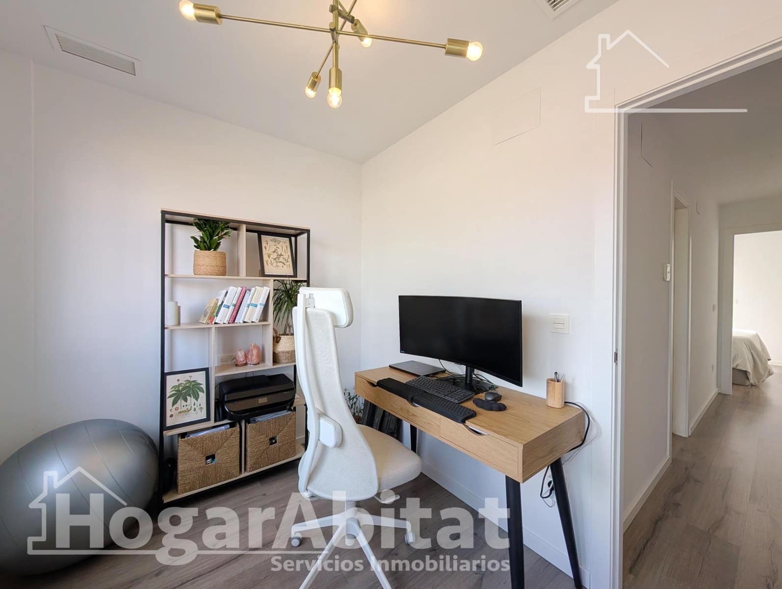 3 slaapkamer Rijtjeshuis te koop in Santa Pola met zwembad garage - € 349.000 (Ref: 10187175)