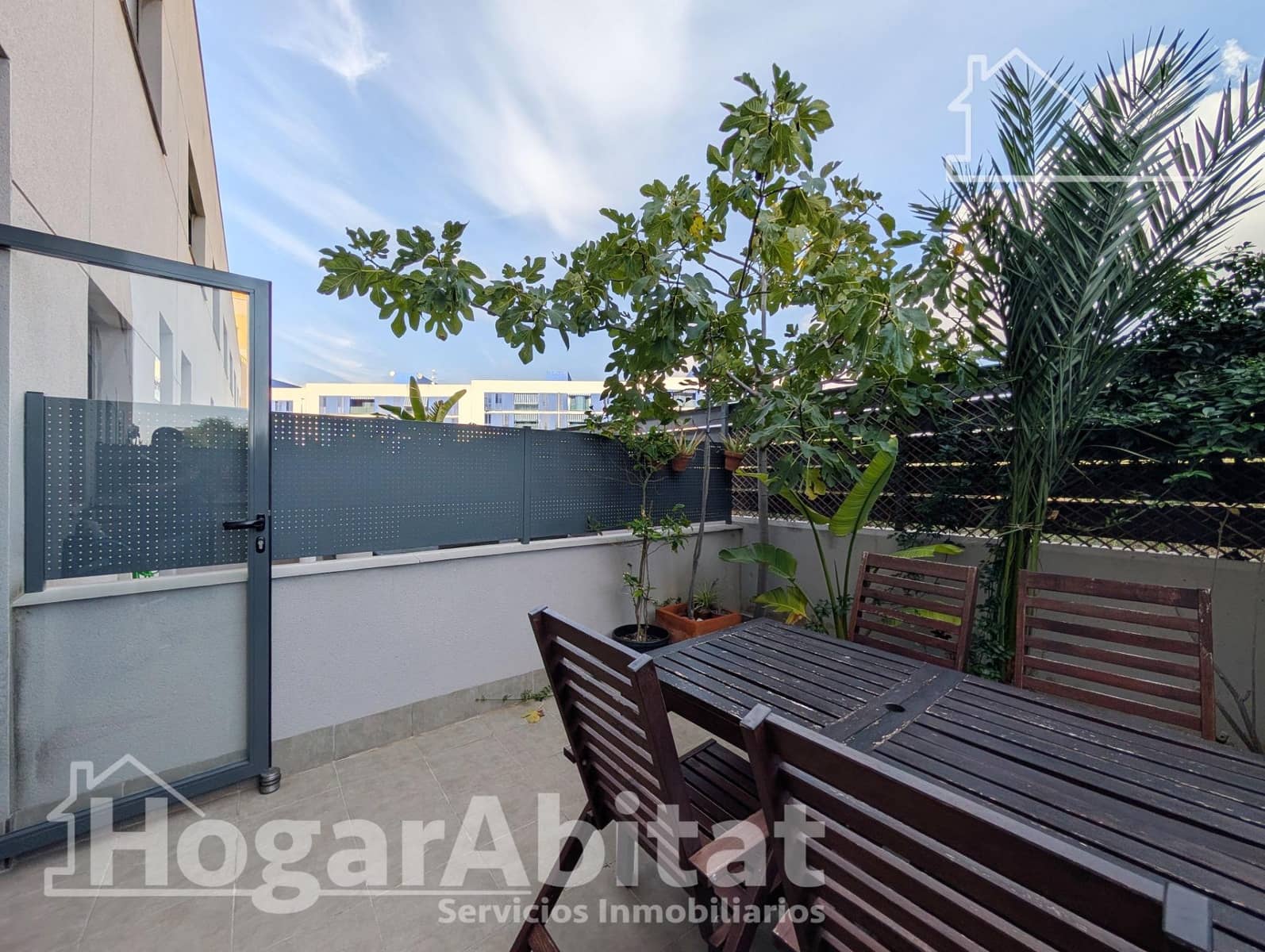 3 slaapkamer Rijtjeshuis te koop in Santa Pola met zwembad garage - € 349.000 (Ref: 10187175)