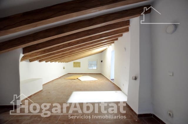 5 sovrum Villa till salu i Pla de Corrals, Simat de la Valldigna med garage - 210 000 € (Ref: 10187179)