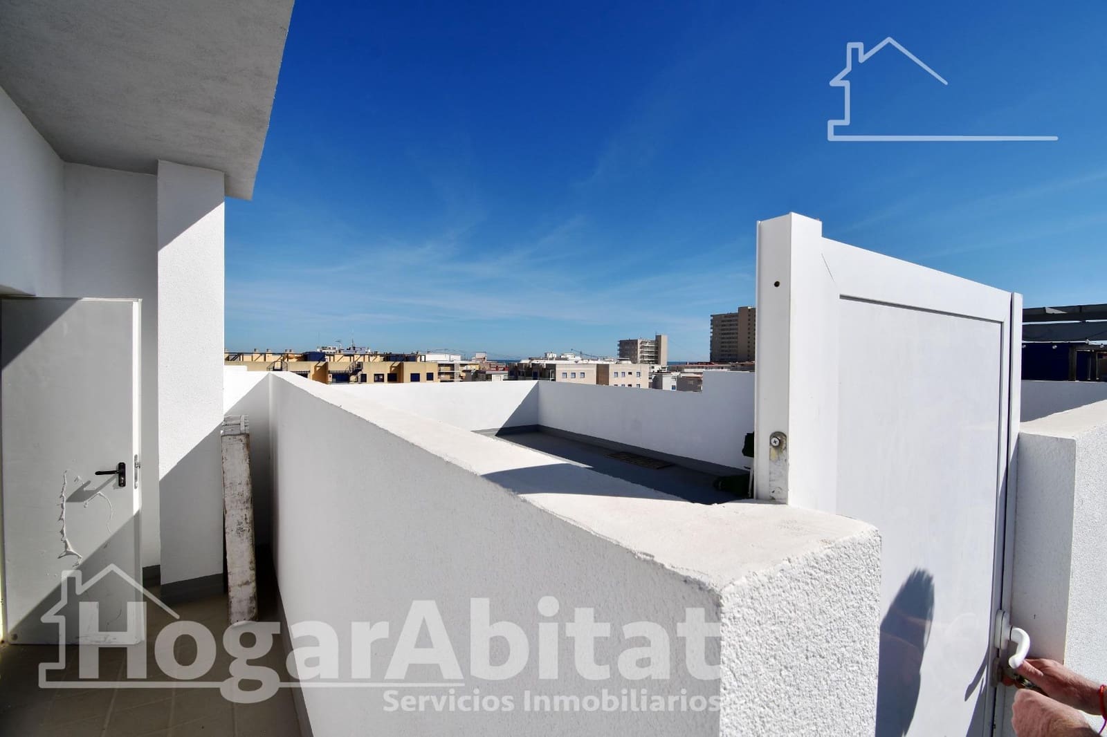 Ático de 2 habitaciones en Bellreguard en venta con piscina garaje - 180.000 € (Ref: 10187190)
