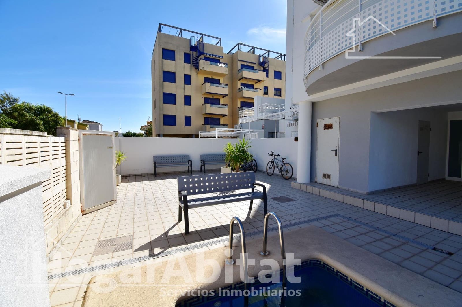 Ático de 2 habitaciones en Bellreguard en venta con piscina garaje - 180.000 € (Ref: 10187190)
