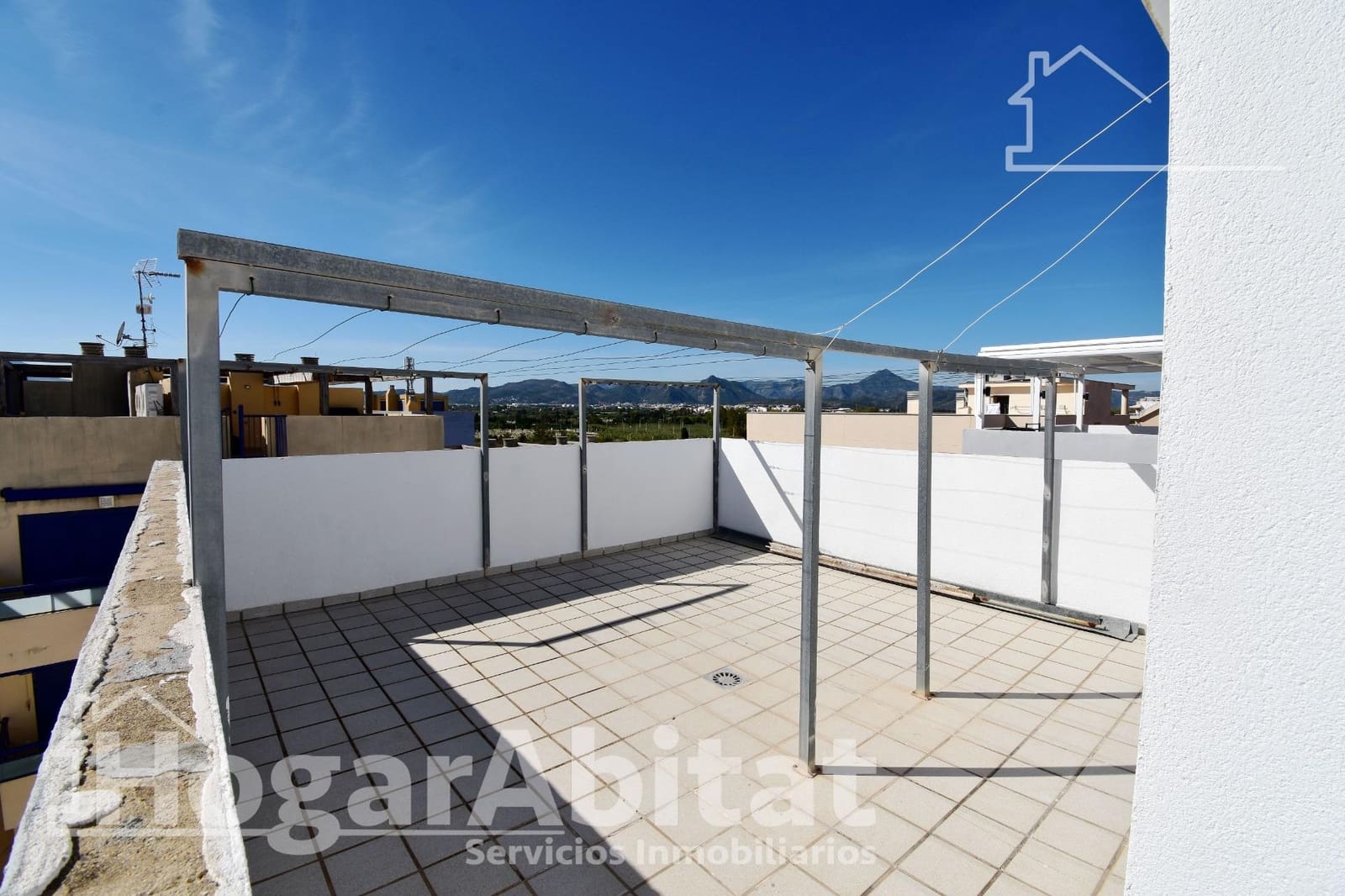 Ático de 2 habitaciones en Bellreguard en venta con piscina garaje - 180.000 € (Ref: 10187190)