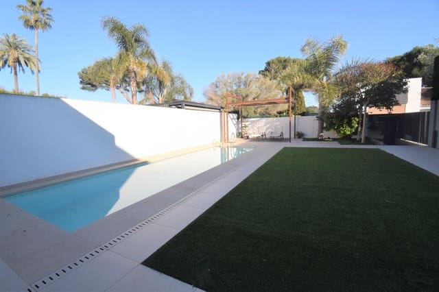 4 bedroom Villa for sale in El Grau de Castelló, Castelló de la Plana with pool garage - € 850,000 (Ref: 7253212)