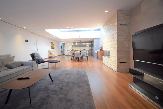 4 bedroom Villa for sale in El Grau de Castelló, Castelló de la Plana with pool garage - € 850,000 (Ref: 7253212)