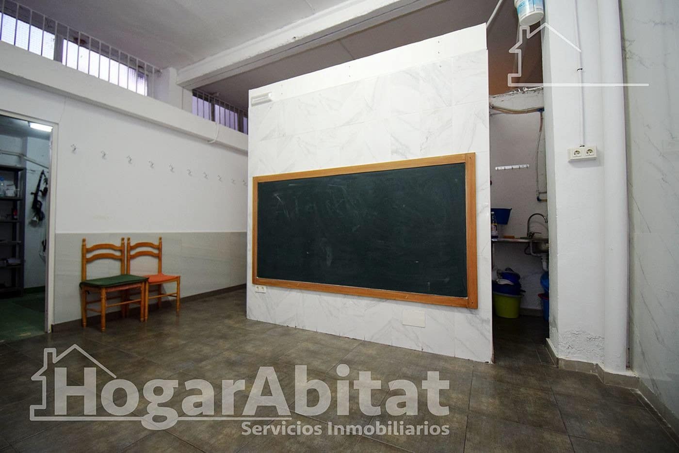 Erhverv til salg i La Vall d'Uixo - € 89.000 (Ref: 7350986)