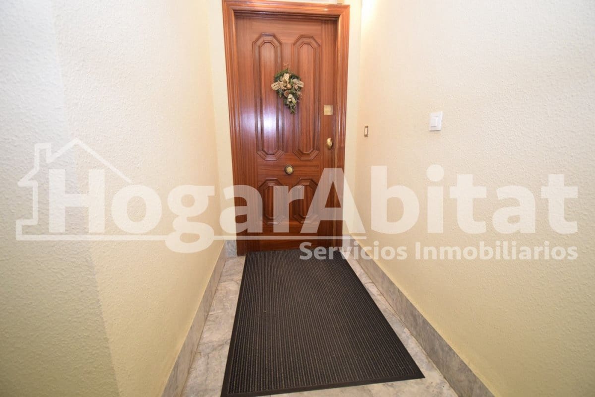 Kontor til salgs i Castello de la Plana - € 220 000 (Ref: 7407876)