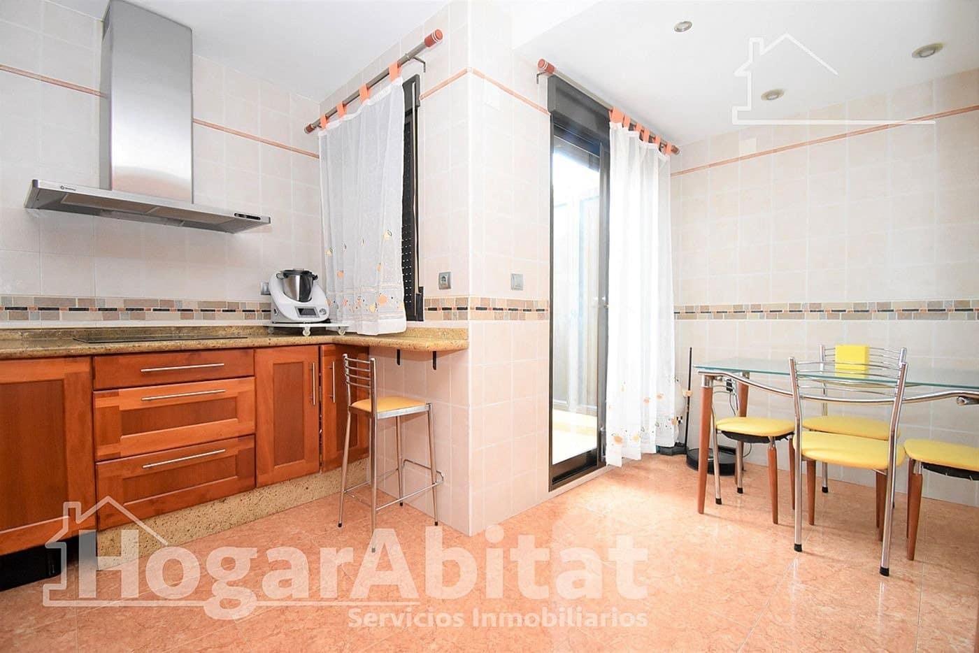 3 soveværelse Rækkehus til salg i Borriol med swimmingpool garage - € 299.999 (Ref: 7407878)