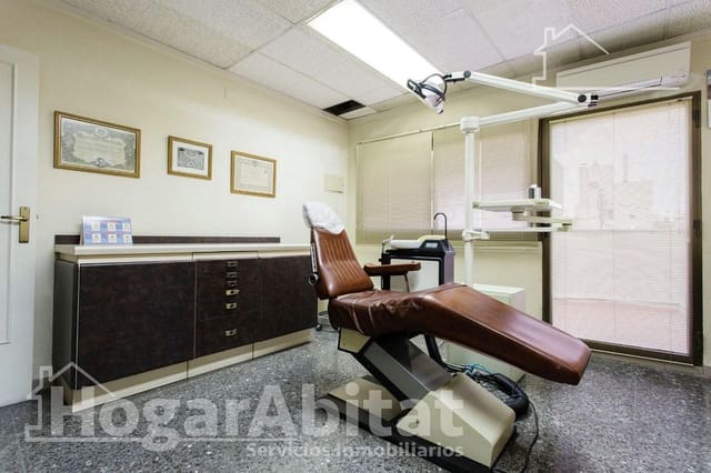Office for sale in Centro, Castelló de la Plana - € 95,000 (Ref: 7968552)