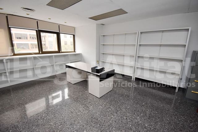 Toimisto myytävänä paikassa Centro, Castelló de la Plana - 110 000 € (Ref: 8173103)