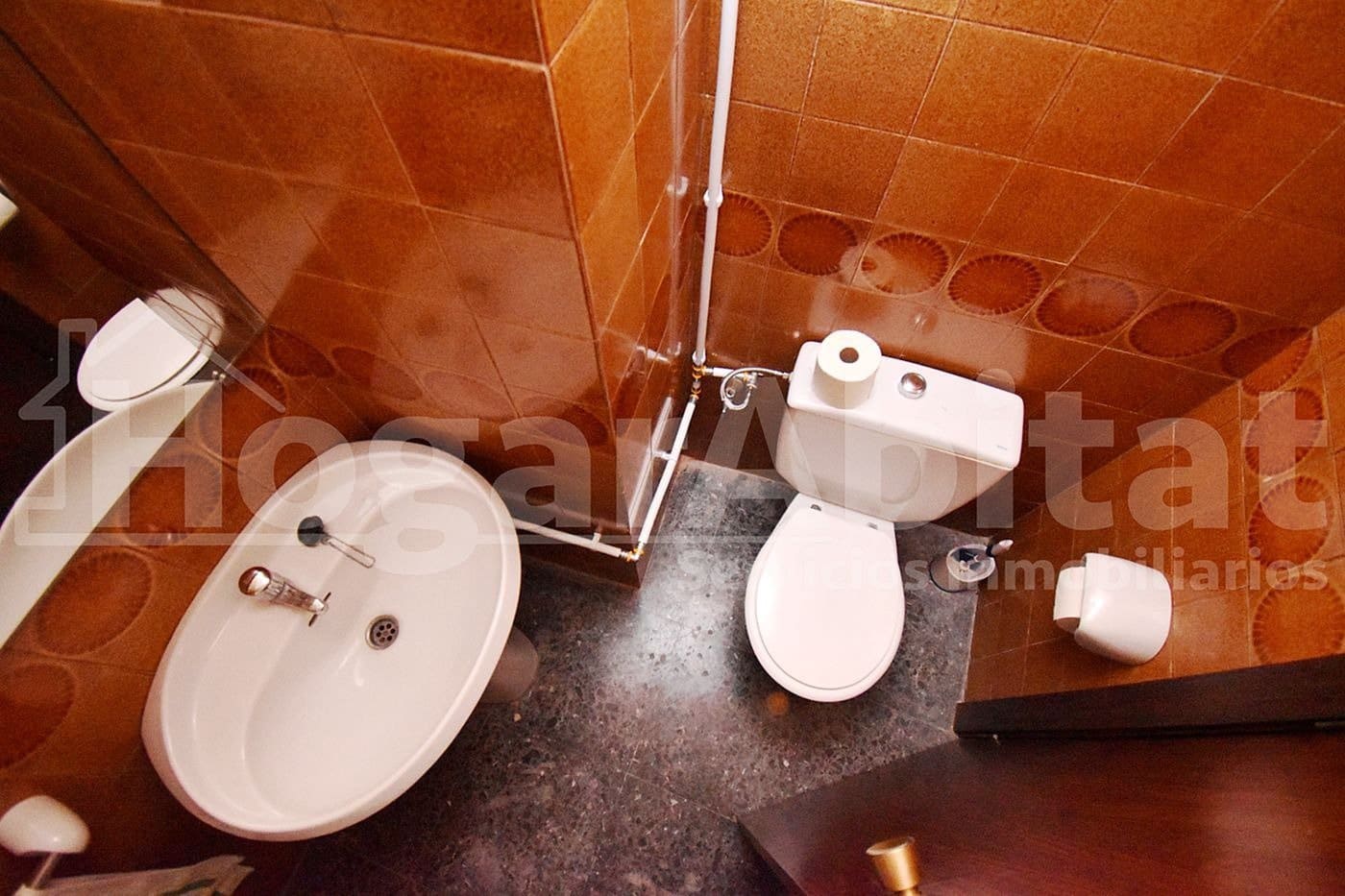 Kontor til salg i Castello de la Plana - € 110.000 (Ref: 8173103)