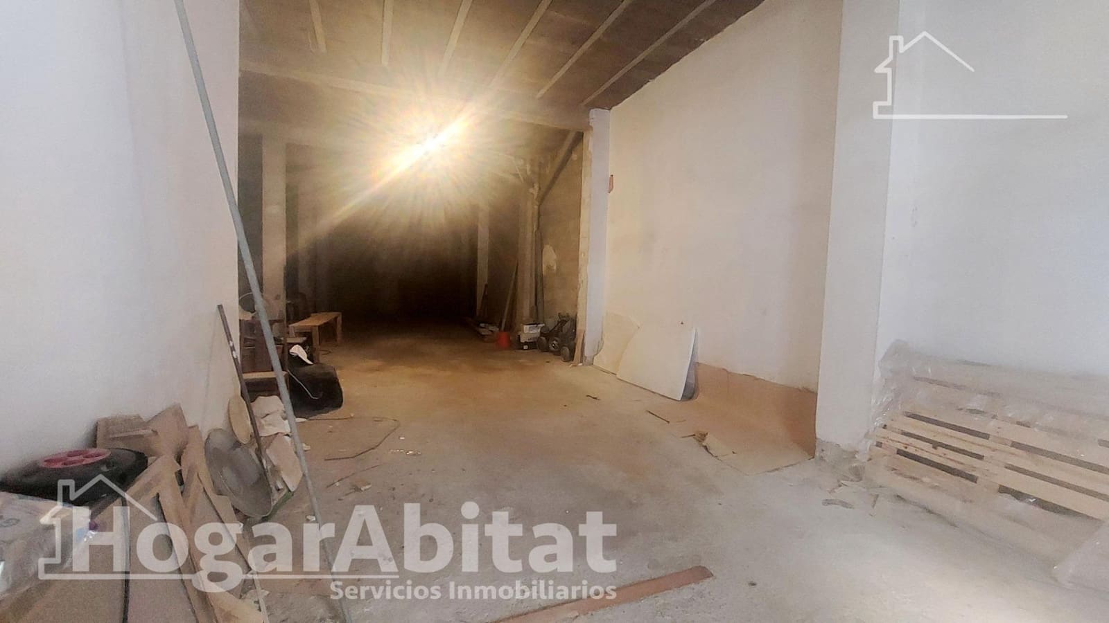 Erhverv til salg i Oliva - € 80.000 (Ref: 8308383)