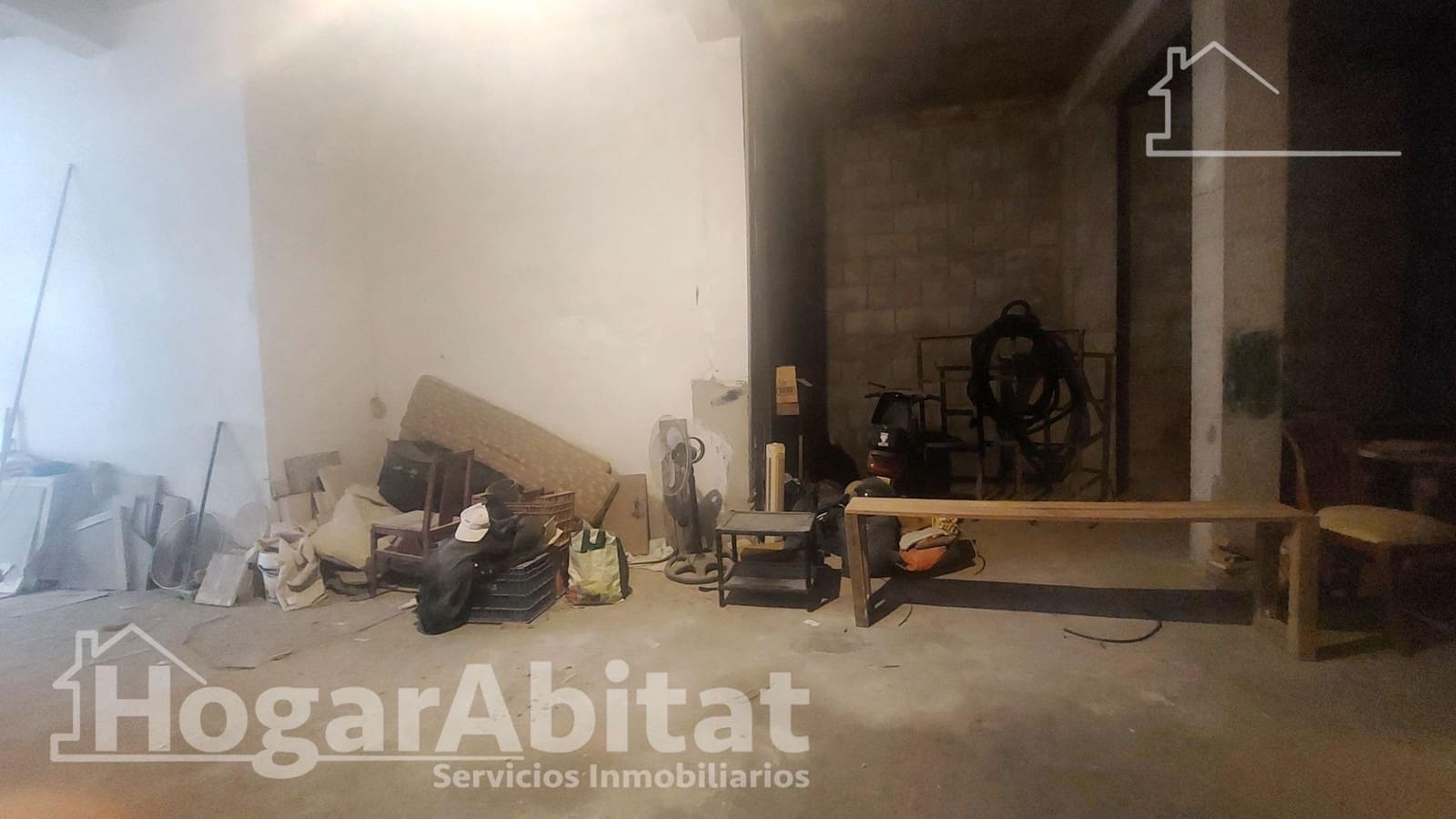 Erhverv til salg i Oliva - € 80.000 (Ref: 8308383)