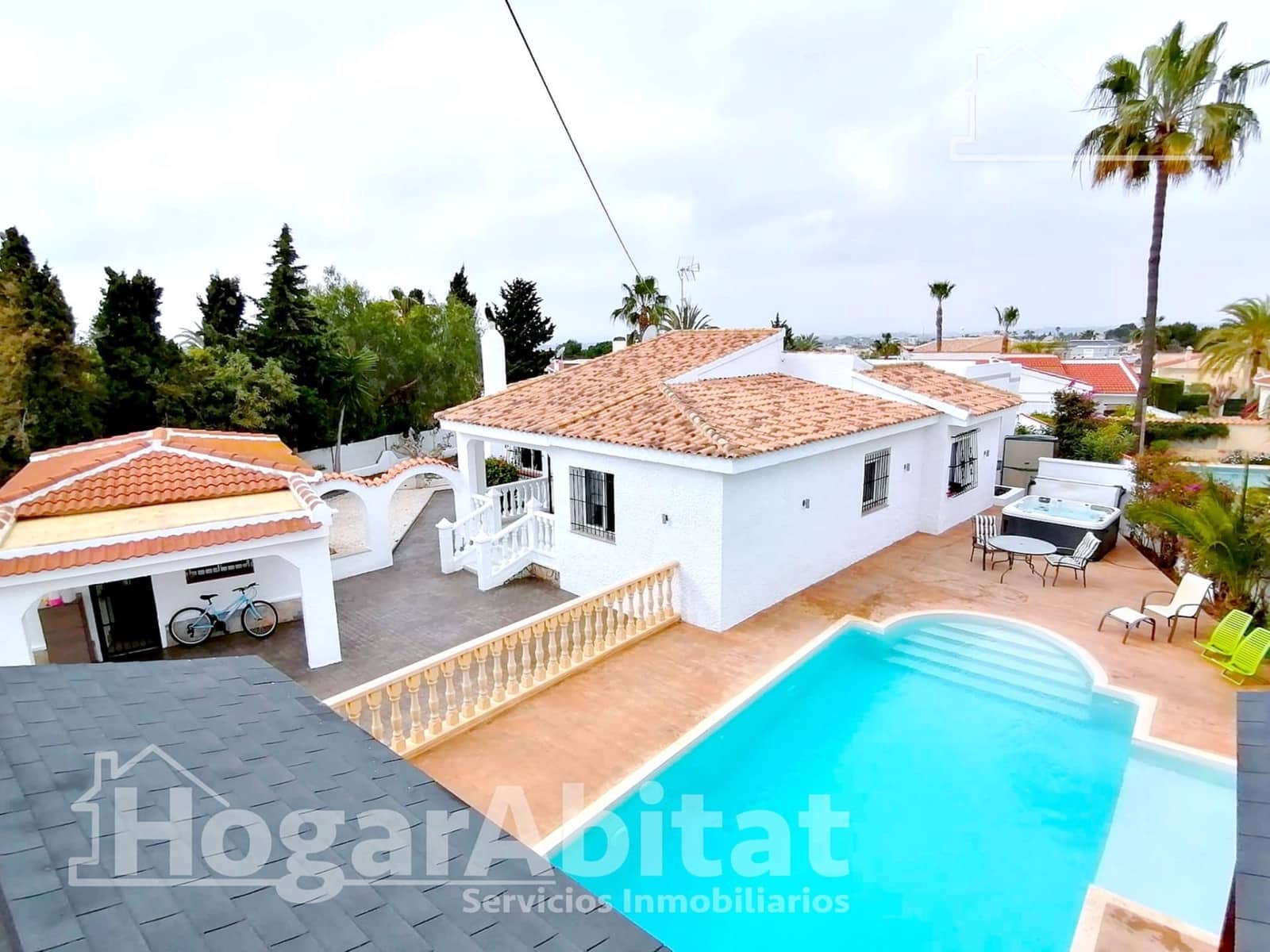 Chalet de 5 habitaciones en Ciudad Quesada en venta con piscina garaje - 530.000 € (Ref: 8385532)