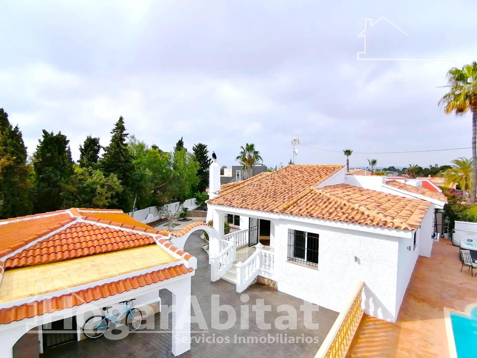 Chalet de 5 habitaciones en Ciudad Quesada en venta con piscina garaje - 530.000 € (Ref: 8385532)