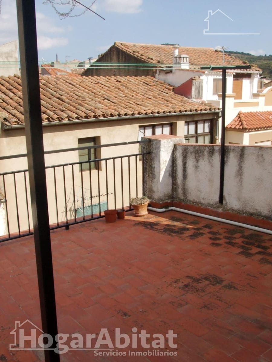 5 soveværelse Byhus til salg i Benassal - € 70.000 (Ref: 8479540)