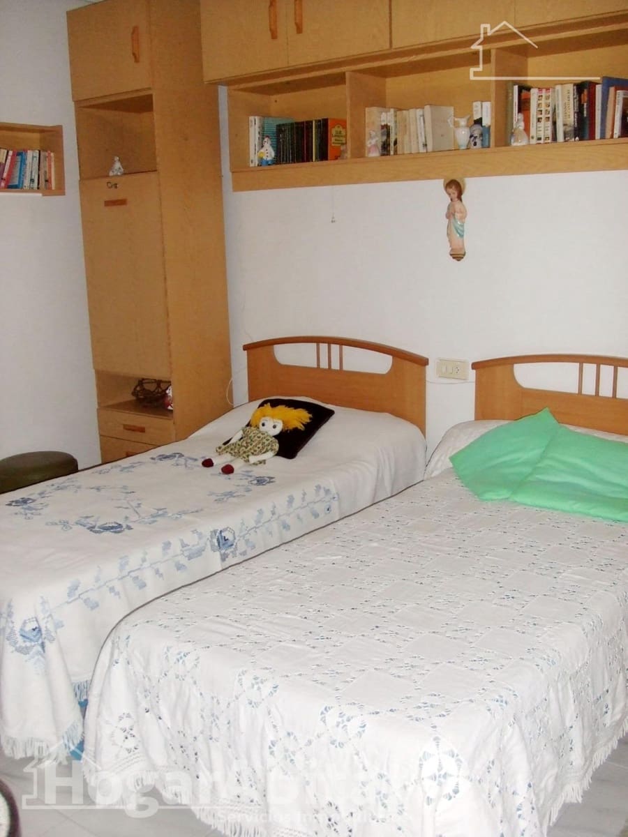 5 soveværelse Byhus til salg i Benassal - € 70.000 (Ref: 8479540)