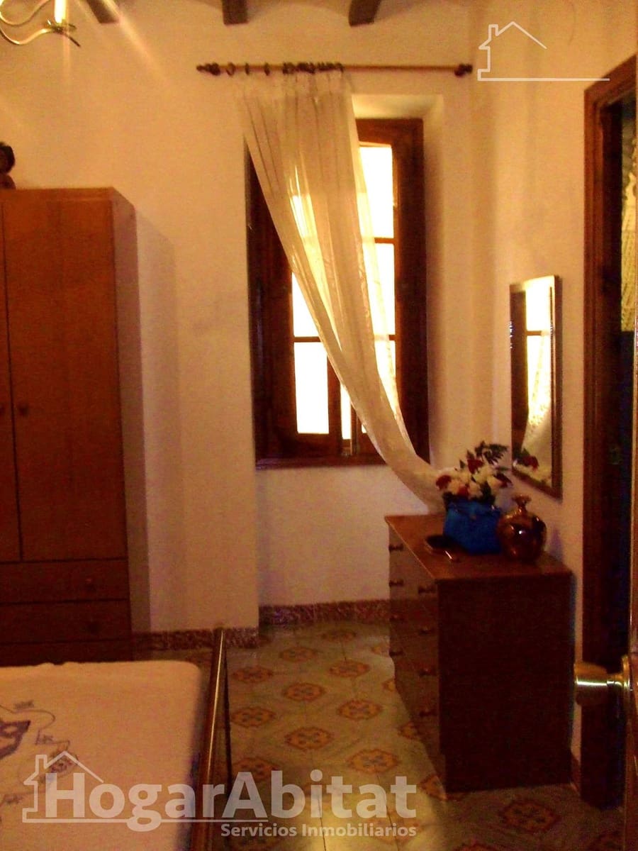 5 soveværelse Byhus til salg i Benassal - € 70.000 (Ref: 8479540)