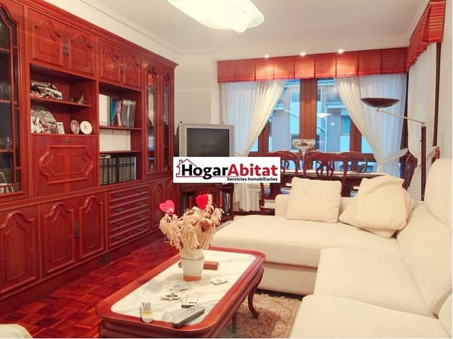 4 chambre Appartement à vendre à Reinosa avec garage - 190 000 € (Ref: 8479549)